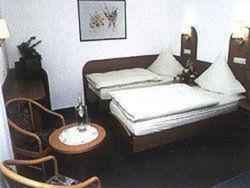 Hotel Zur Eisenbahn Rodgau Oda fotoğraf